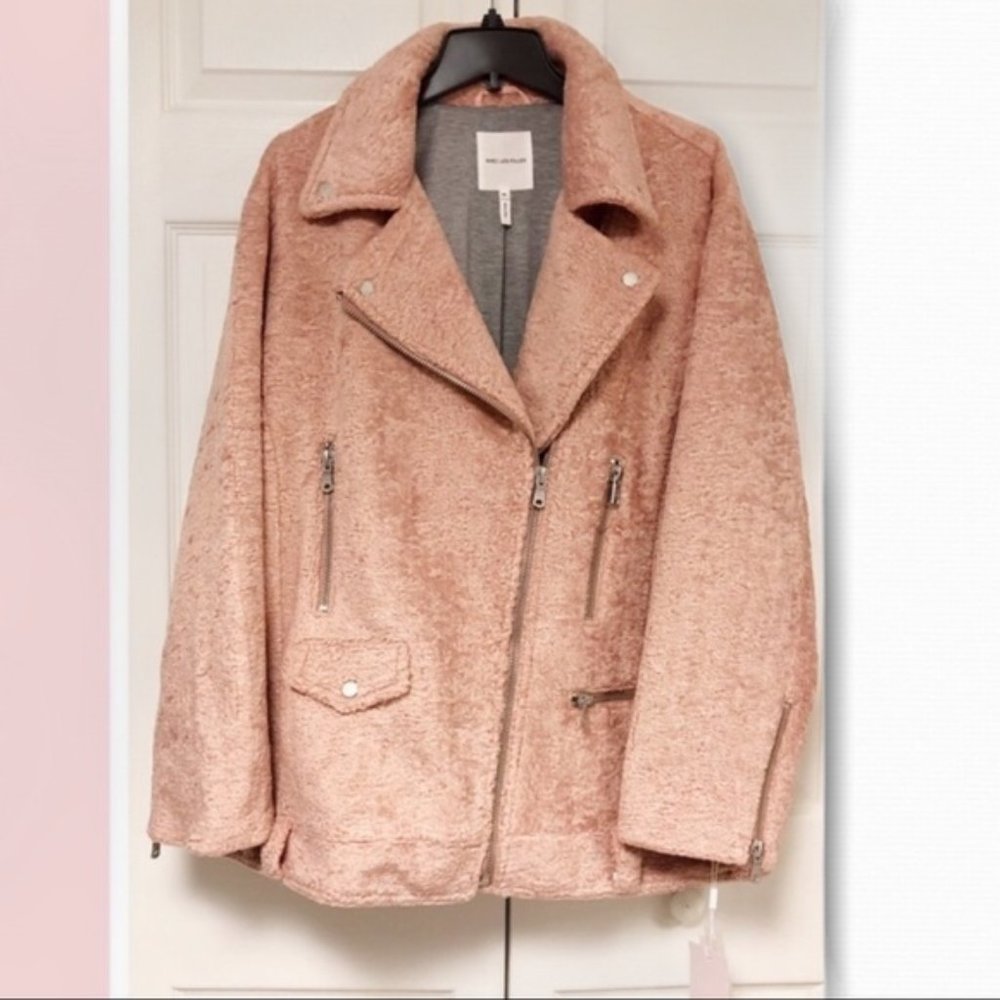 NWT AVEC LES FILLES PINK SHEARLING COAT